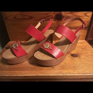 Women’s Tommy Hilfiger Platform Wedge sandals Size 10